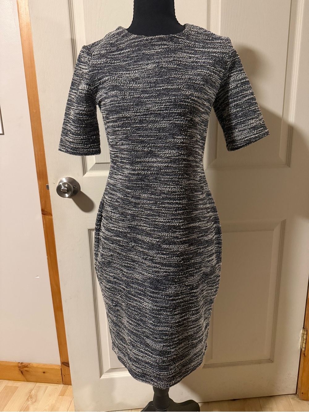 Banana Republic Women's Black and White Tweed Sheath Dress, Size 4P